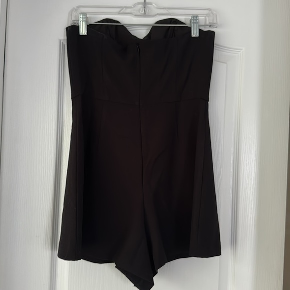 French Connection Whisper Sweetheart Romper Black NWT - Picture 9 of 11